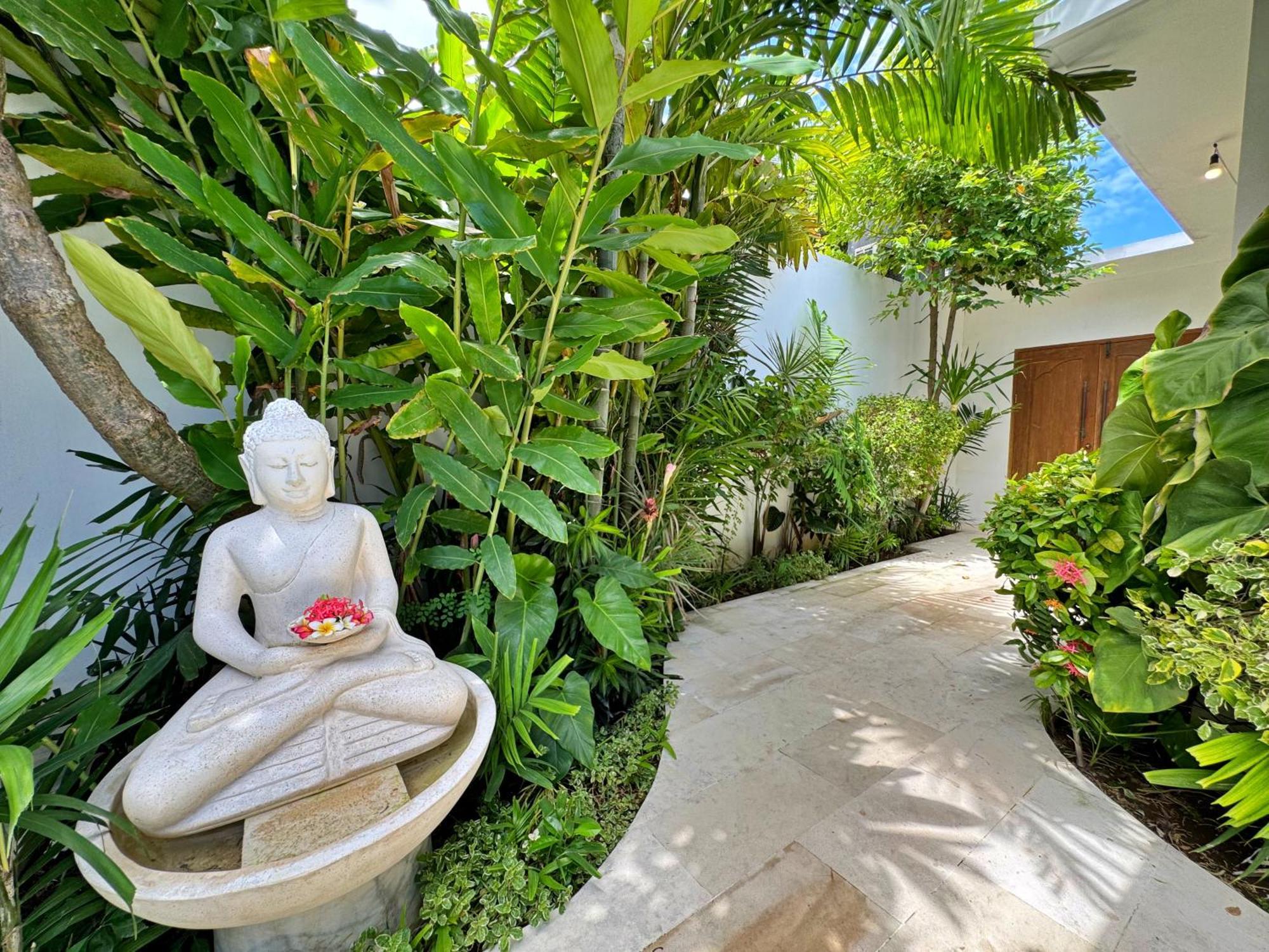 Villa 2-br In Mins Walk To The Sanur